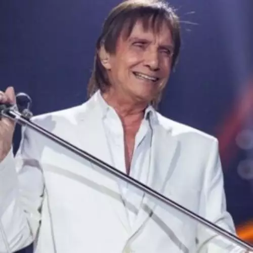 Show de Roberto Carlos no São João de Caruaru assegura espaço reservado para grupo de idosos